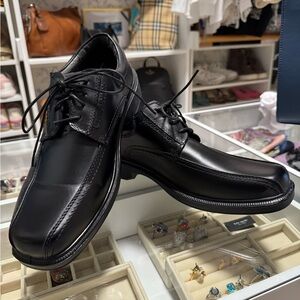 Classic Black Vegan Leather Men's Dress Shoes